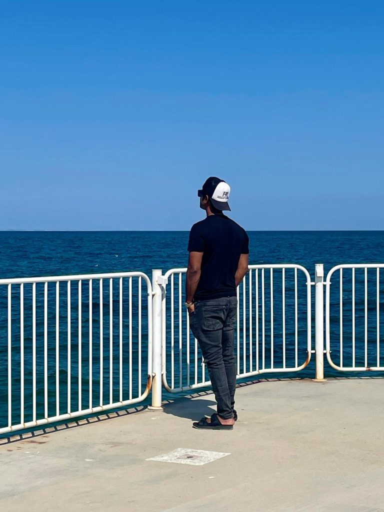 Fernando-Raymond-in-Varna-by-the-sea