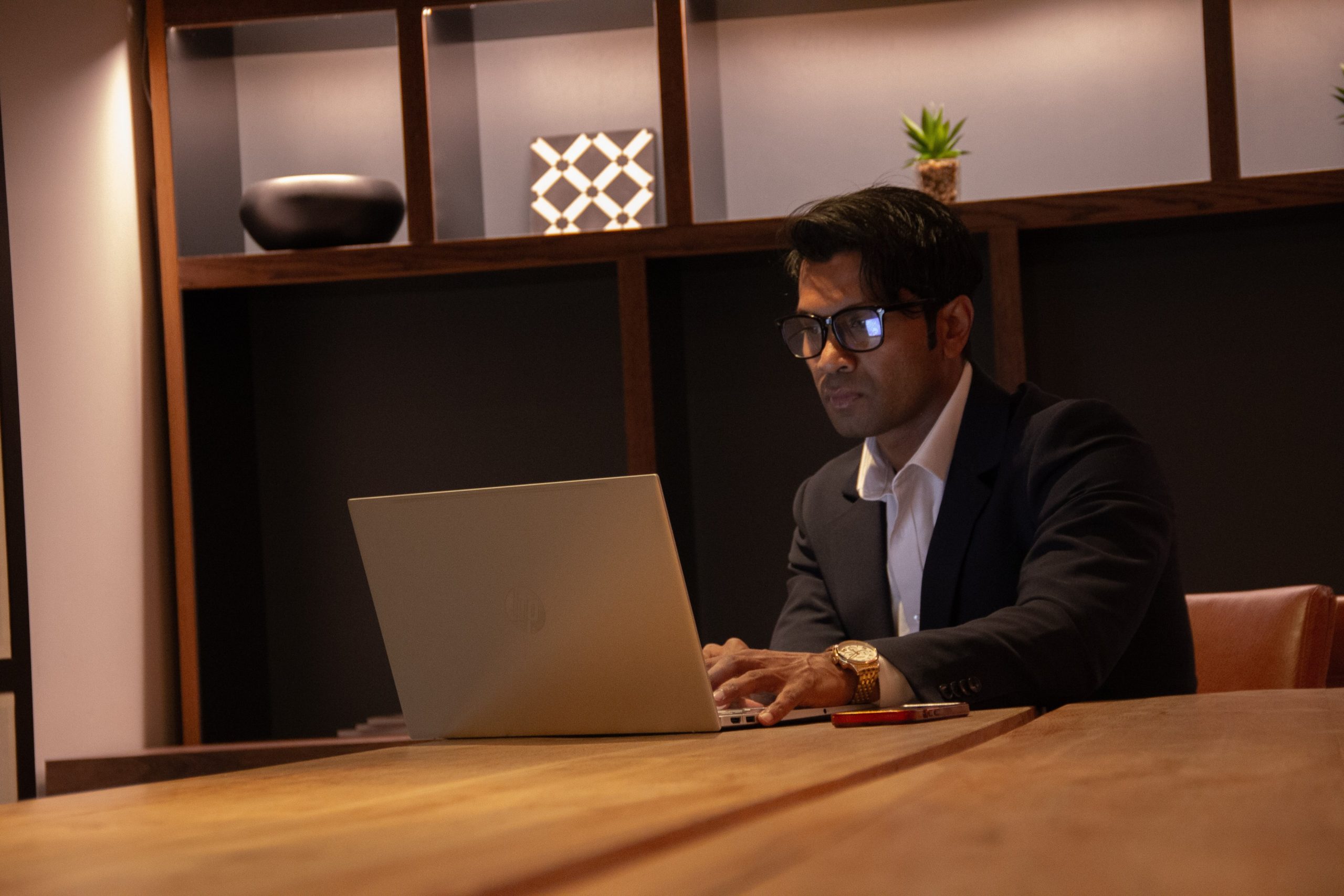 Fernando-Raymond-at-the-DoubleTree-by-Hilton-at-the-London-Excel